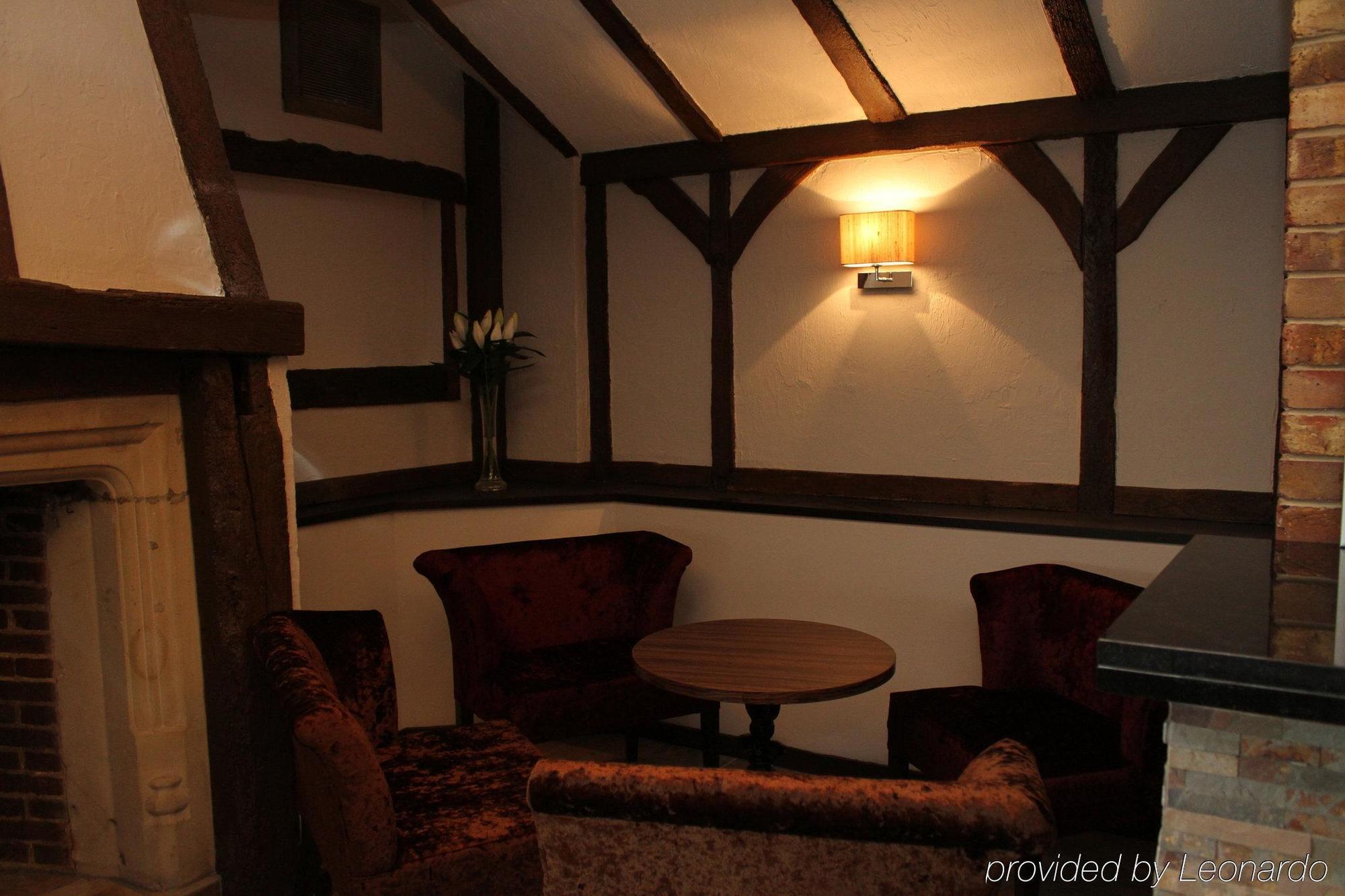 The Legacy Rose & Crown Hotel Солсбъри Екстериор снимка